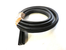 GENUINE FORD FOCUS MK3 DOOR SEAL DRIVER SIDE FRONT  11-18