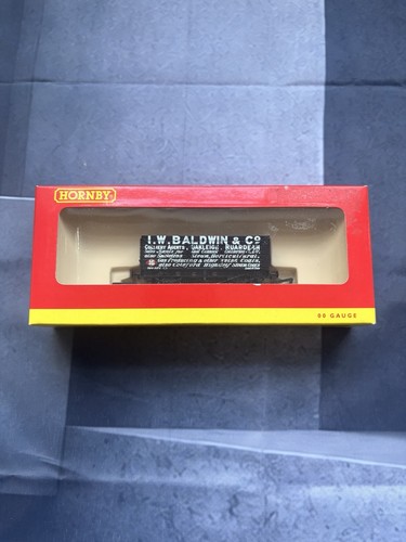 Hornby r6238a plank wagon - 7,