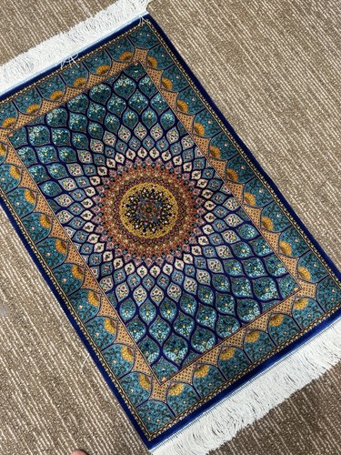 Silk rug 2x3 feet floral - silk,