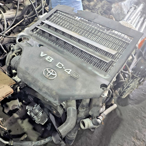 Genuine toyota landcruiser - toyota,