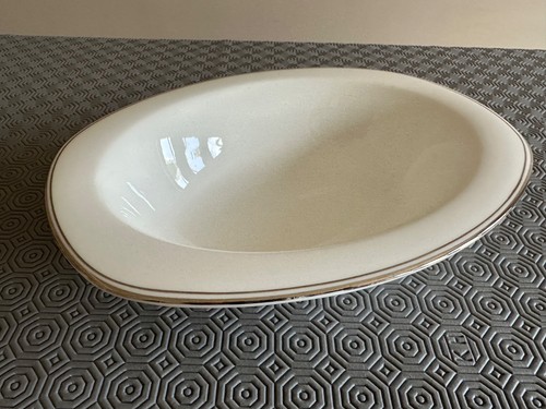 Open serving dish - open,