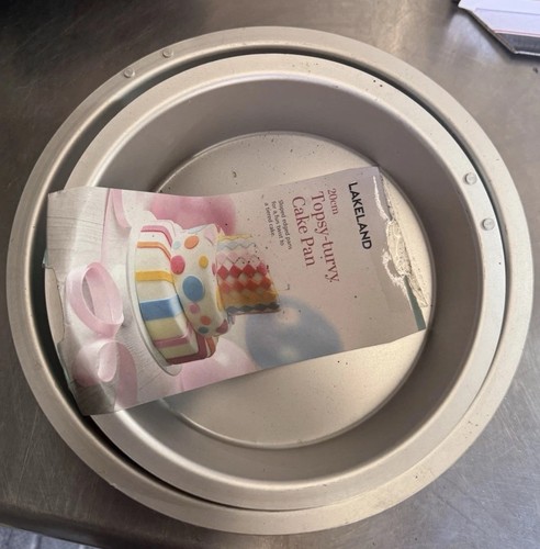 Lakeland topsy turvy cake pans - turvy,