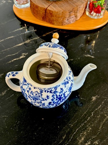 Beautiful saviers teapot blue - beautiful,