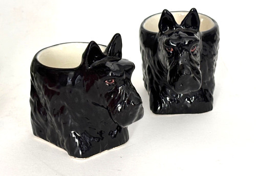 Black scottie dog - scottie, cups
