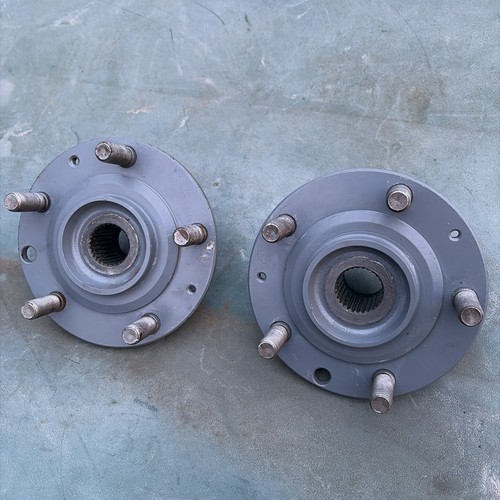 Pair porsche 944 rear hub - porsche,