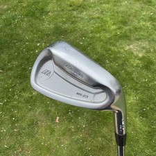 Mizuno MX 23 / 9 Iron / Dynamic Gold R300 Lite / Lamkin Grip