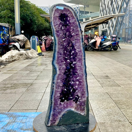 84lb large natural amethyst - 69.84lb,