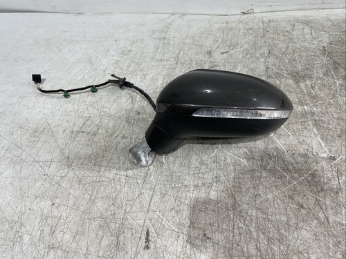 Passat wing mirror - vw,