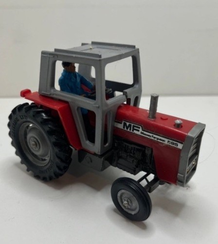 BRITAINS.1:32.FARM.MASSEY