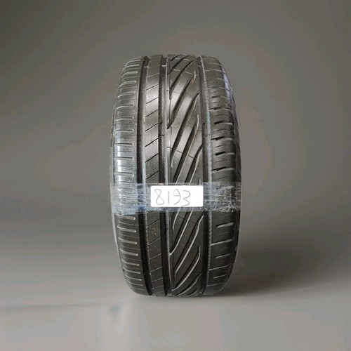 225 r18 92y - r18, uniroyal