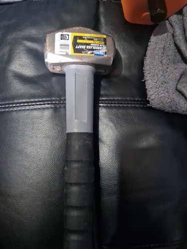 Fibreglass shaft club - fibreglass, hammer