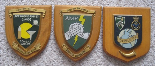 Military plaques wall - or,