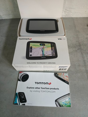 Boxed tomtom via - 52, nav