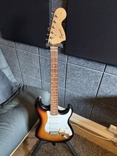 Squire by Fender Stratocaster