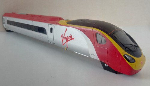 Hornby gauge class 390 - oo,