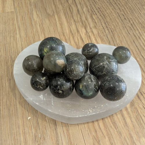 Polished labradorite crystal - polished,