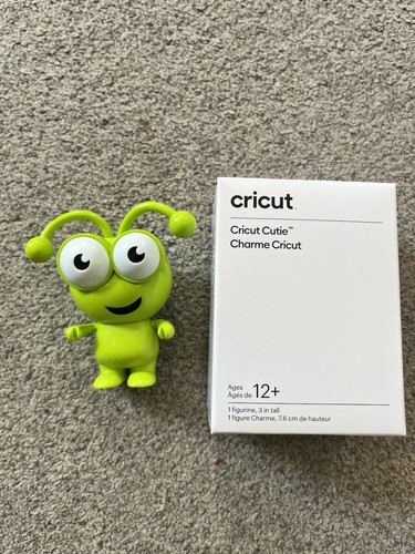 Cricut cutie collectible vinyl - cutie,