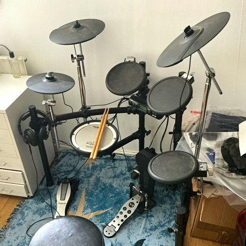 Roland electronic drum kit - roland,