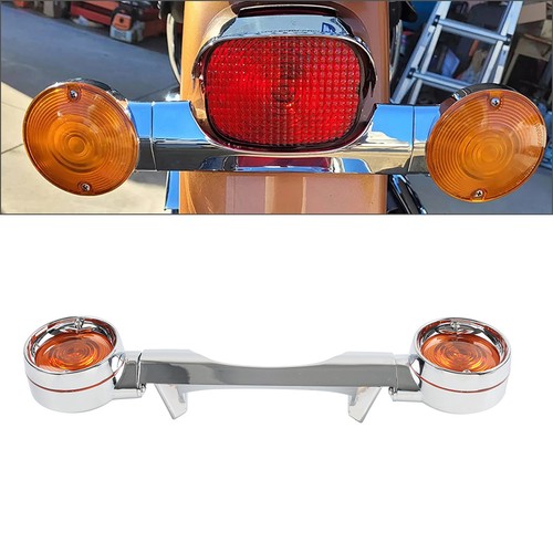 Rear turn signal light - rear,