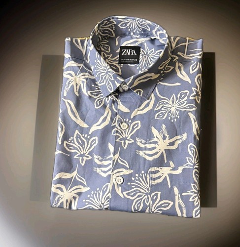 Zara men small rdgular - men's,