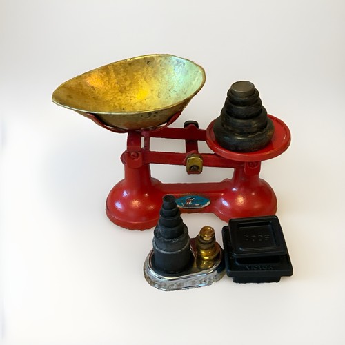 Cast iron balance - cast,