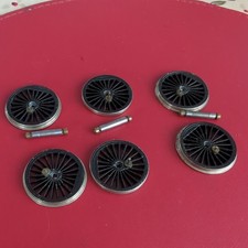 romford / Markits wheel. 26mm x6 22-spoke  (c)  00 Gauge 