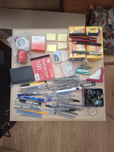 Job lot stationery fountain - job,