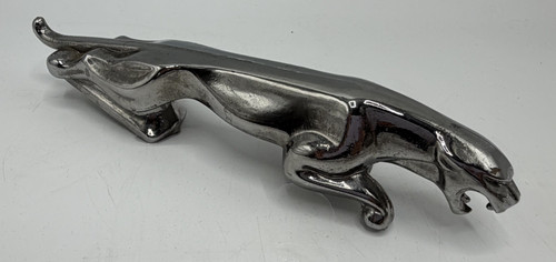 Jaguar chrome vintage motor - chrome,