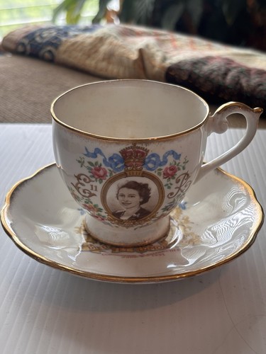 Vtg 1953 coronation queen - 1953,
