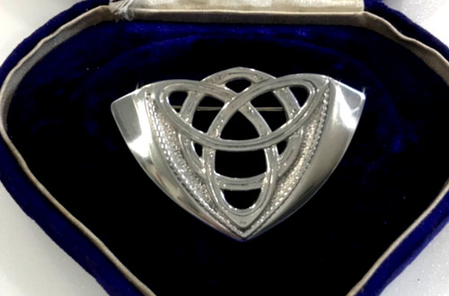 Ola gorie silver brooch - ola,