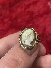 VICTORIAN CAMEO RING GOLD AND