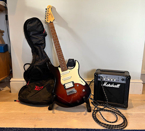 Guitar yamaha pacifica brown - yamaha,