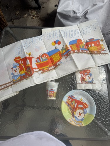 Vtg hallmark thomas train - hallmark,