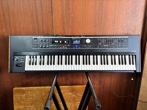 Roland combo 730 - v-combo, vr-730