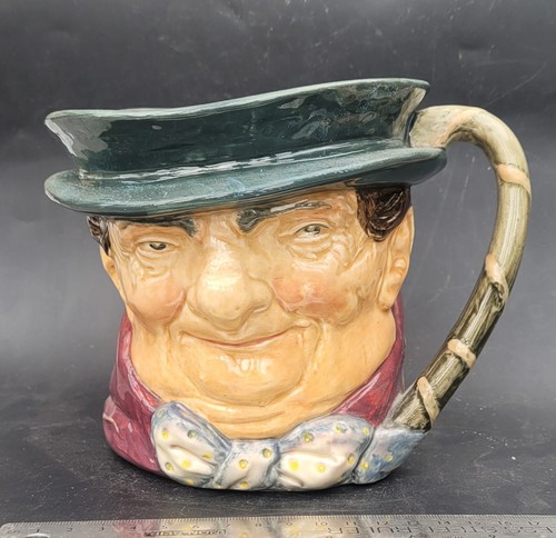 Royal doulton large character - royal,