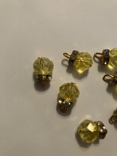 Small yellow glass buttons 8 - yellow,