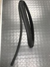Fiat Punto Mk1 front left door weather strip upper 46736426