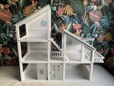 Little Town dolls House