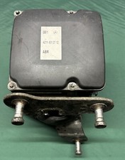 MERCEDES E-CLASS E220 W211