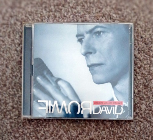 David bowie black - tie, white