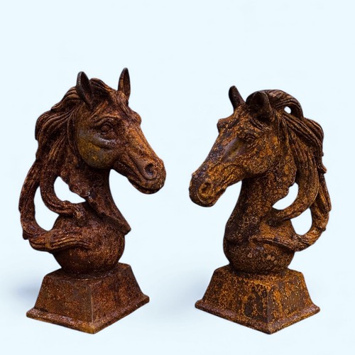 Pair large cast - cast, horse