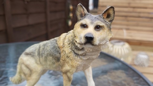 Stunning wolf figurines from - wolf,