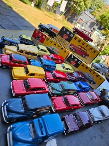 Diecast cars vanguards - cars,