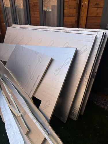 25mm recticel insulation - gp,