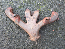 A GENUINE TRIUMPH TR2 OR TR3 LOW PORT EXHAUST MANIFOLD DA14221 301144