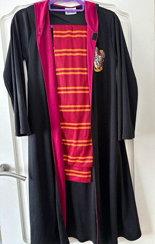 Harry potter gryffindor robe - gryffindor,