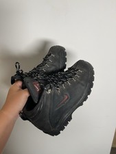 Nike ACG Boots Black Size 5 Women's Hiking Walking Boots