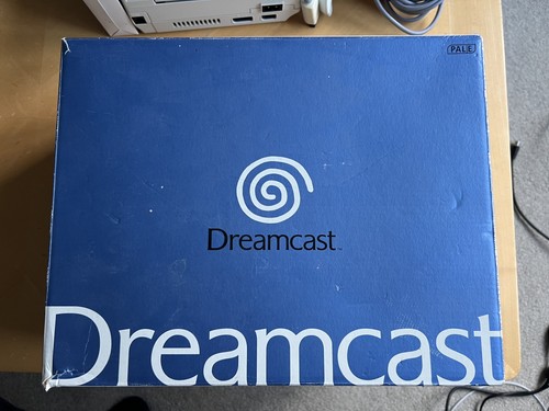 Boxed sega dreamcast console - boxed,
