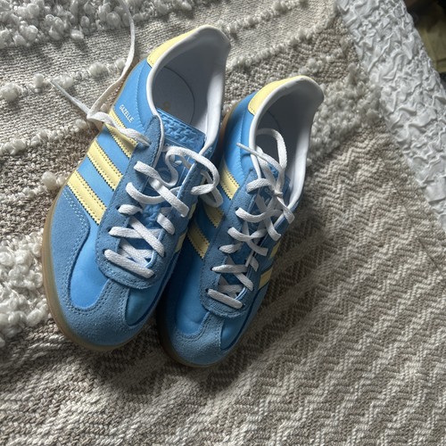 Adidas gazelles size 5 - adidas, 4.5