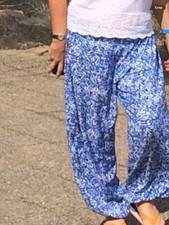 M&S -Marks & Spencer Ladies Blue & White Print Harem Pants –Size Small (uk 6-8)
